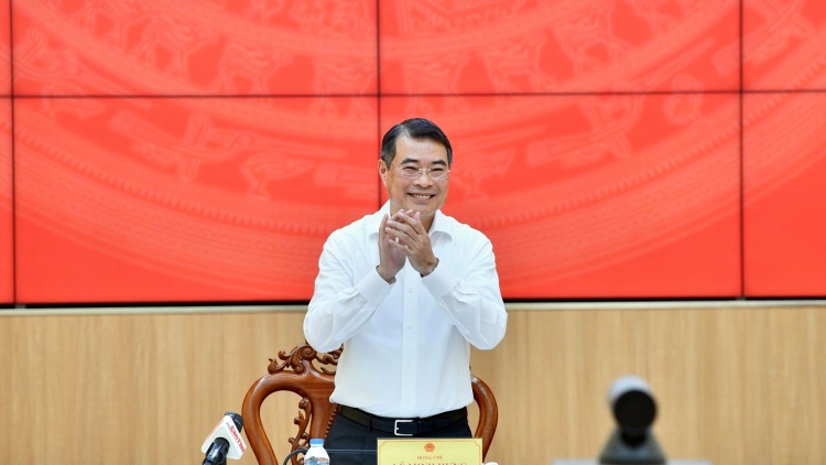 Khua knŭk kna Lê Minh Hưng mă bruă hŏng Êpul khua kiă kriê bruă Đảng ƀuôn prŏng Cần Thơ