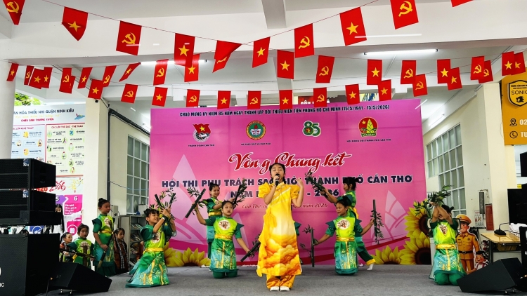 ពិធីប្រឡង "តារាដឹកនាំកងពូកែ" - ជាកន្លែងប្អូនៗកុមារបង្ហាញទេពកោសល្យ