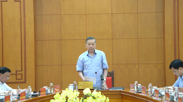      Mkŏ mjing bruă klei mĭn Đảng ênuk mrâo, čŏng pô, hŏng klei mbruă, mâo klei tŭ dưn 
