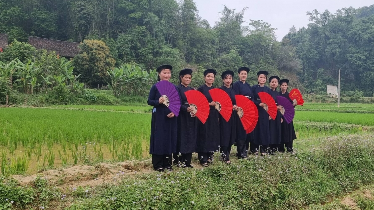 CẰM SLẮNG CÚA PỈ NOỌNG TỈNH ĐÀI (Chủ nhật, vằn 14 bươn 6 pi 2026)