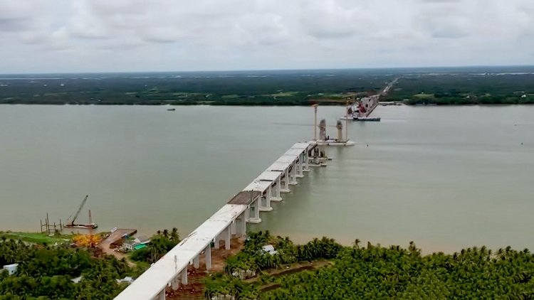 ពត៌មាន​ម៉ោង៦