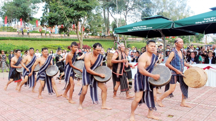 Chuyện tình Dung Lang