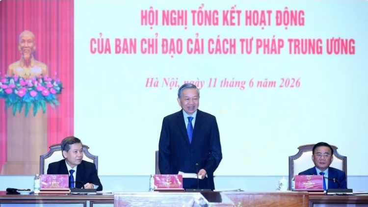 Hop akŏm pơtôch tơdrong jang kơ Jơnŭm pơgơ̆r Chih hơmet khôi luơ̆t Trung ương 