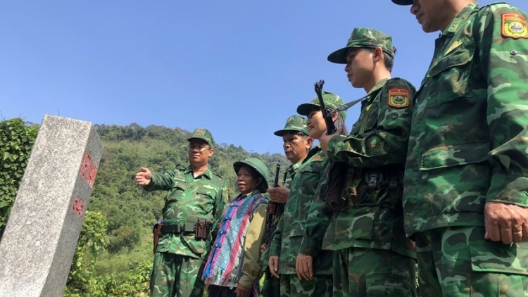 BHRỢ T’VAIH BAN XAY MOON LÂNG TỔ K’ĐHƠỢNG LÊY CA NOONG K’TIẾC, T’NIL K’TIẾC K’RUUNG