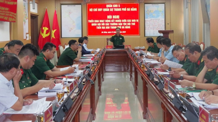 ĐÀ NẴNG: XAY BHRỢ BH’RỢ ZR’ZIÊNG BHLƯA APÊÊ ĐƠN VỊ QUÂN ĐỘI LÂNG TRƯỜNG DÂN TỘC NỘI TRÚ