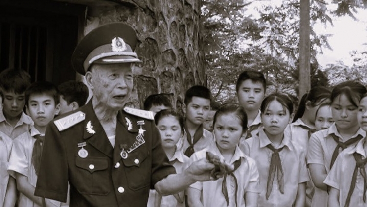 Vĩnh biệt Anh hùng LLVT nhân dân La Văn Cầu, người con ưu tú của dân tộc Tày
