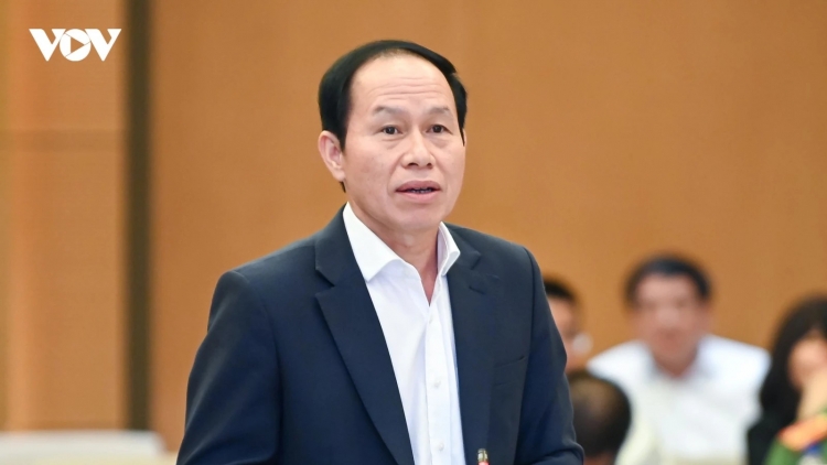 K’iăng khua knŭk kna Lê Tiến Châu kčưm gưl nao čhưn ala čar Japon