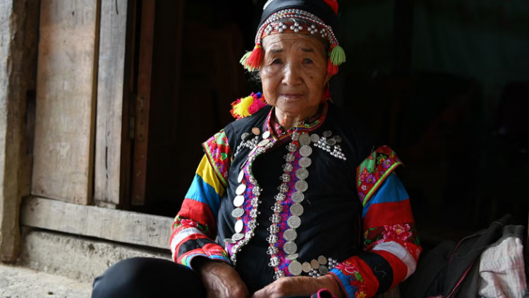 Dân tộc La Hủ