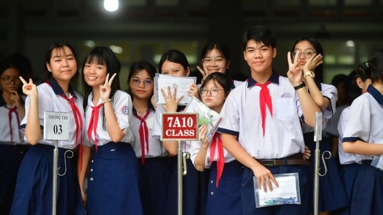 BAN RAYA HO CHI MINH PATHAU KHAN TANUT PAKACAH TAME TAL 10 PAKAR KARJA THUN INI