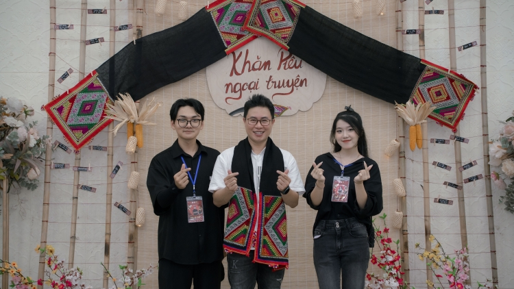 Sáng tạo với di sản (Kỳ 3): "Khăn Piêu ngoại truyện" - Hiểu để sáng tạo, tôn trọng để lan tỏa