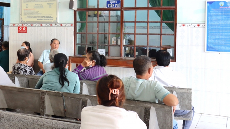 Càr Lâm Đồng ai jơh bơta pràn kham pràn kơl dang să jan ai mờr 1 tơlak 260 rơbô nă làng bol in lài mờ ngai 30 nhai 6 