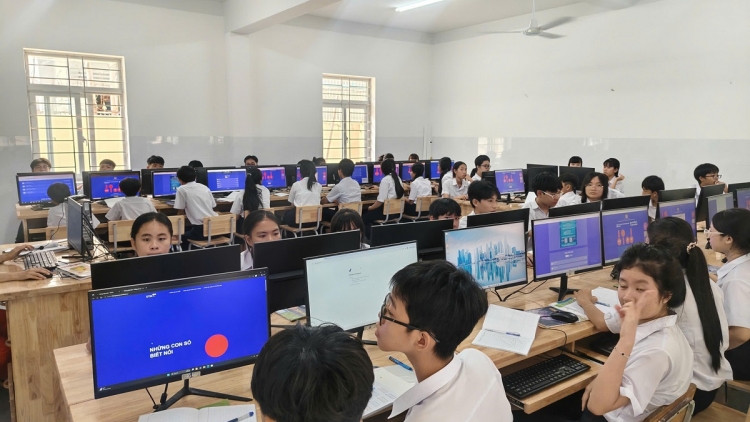Lâm Đồng ăm kong ngê̆ xúa tung lâm hriâm, mơdêk ki rơkê tung hnê ƀă hriâm