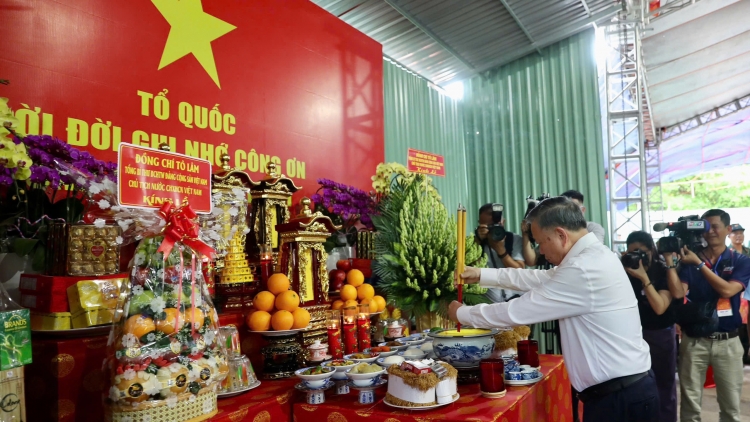 ĐẢNG, NHÀ NƯỚC CĂH BOOL HA VIL APÊÊ LÂH CHÊỆT BIL TU K’TIẾC K’RUUNG, TU ACOON MANUYH