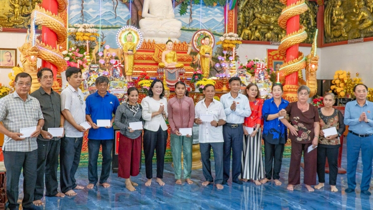Cà Mau: Phát triển đội ngũ cán bộ người dân tộc thiểu số