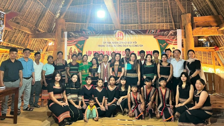 PA CHOOM TÂM GOONG N’TOONG CHIING, MÚA XOANG LÂNG BH’RỢ TY CHR’NĂP ĐOỌNG HA PR’CHẤC P’NIÊN