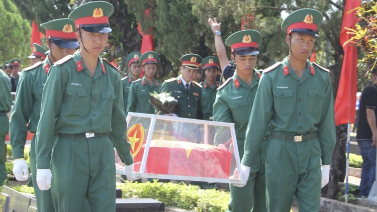 Gia Lai mơdêk rĕng cheăng tăng rôu, tơkŭm ƀă mơnhên inâi kơxêng kiâ mố đô̆i
