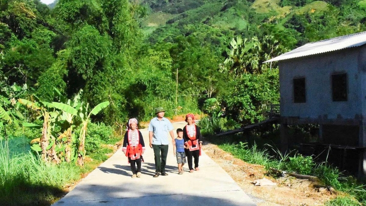 BẠI VIỂC LÈO HẾT CHANG SLÌ TỐI MẤƯ