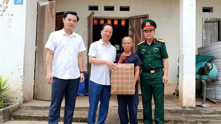 QUẢNG NINH MÌ THEM BẠI FẤN PANG CHỎI HẨƯ CẦN MÌ CÔNG 