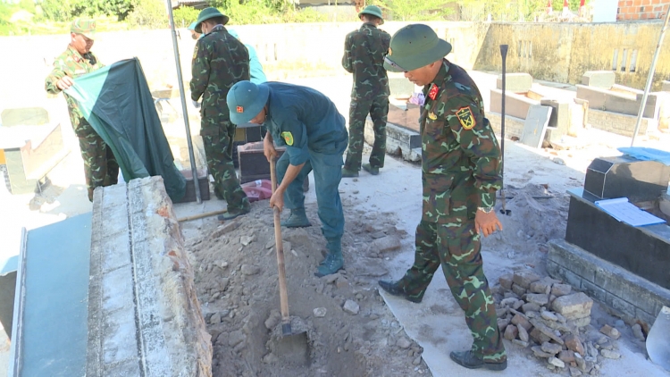 Tây Nguyên păng Nam Trung Bộ pơgơ̆r bơ̆jang iŏk ADN đơ̆ng ŭnh hnam linh lôch tang ăn teh đak tam mă đei băt hơnăn