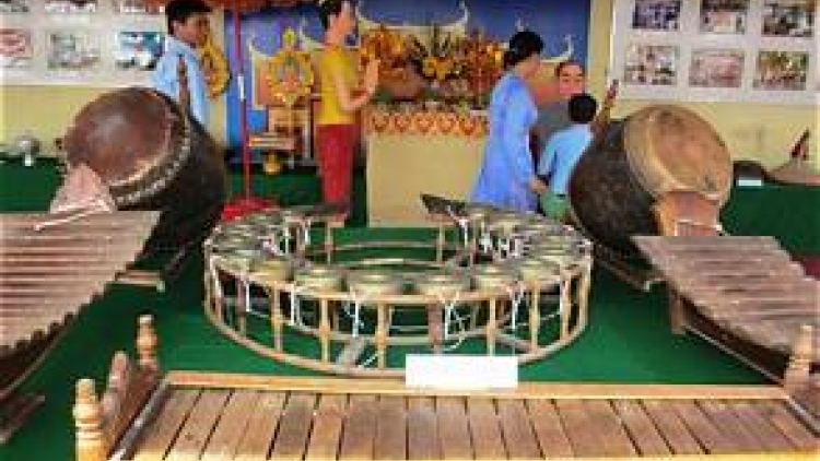 រក្សាព្រលឹងភ្លេងពិណពាទ្យក្នុងជីវភាពនៃសម័យទំនើប