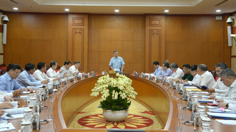 Pôa Tô Lâm Kăn xiâm pơkuâ hnê ngăn Đảng, Kăn xiâm hnê ngăn tơnêi têa pêi cheăng ‘na troăng hơlâ mơnhông cheăng ‘na kơmăi a têa kơxĭ tơnêi têa
