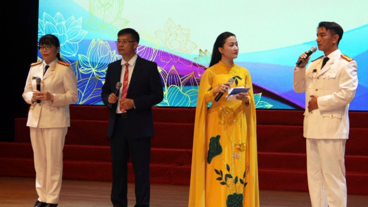 Anih tơm vei lăng Công an pôk pơ ư 58 unh hnam công an rơgei