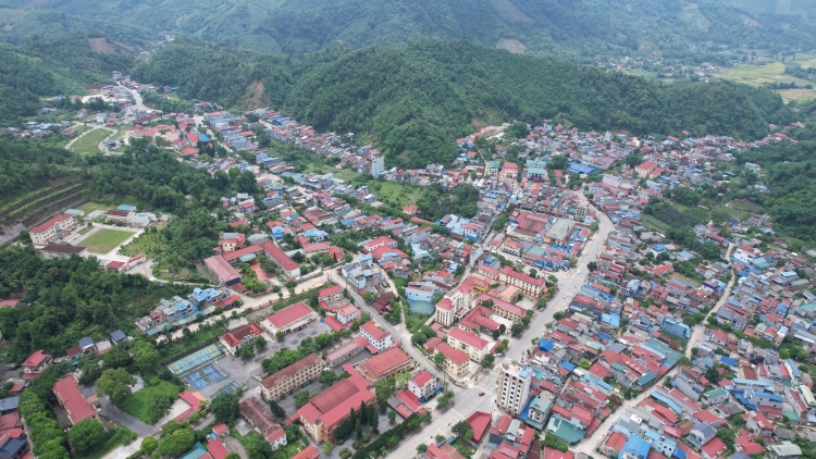 8 PHƯỜNG MẤƯ CÓ TÀNG HẾT KIN MẤƯ DÚ SLẢNH THÁI NGUYÊN