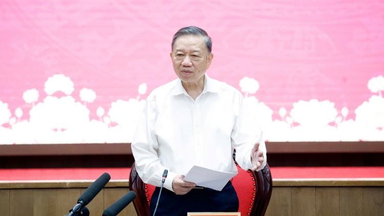 Khua gĭt gai Đảng, Khua lăn čar Tô Lâm mă bruă hŏng Anôk dlăng bruă Đảng ƀuôn prŏng Hà Nội 