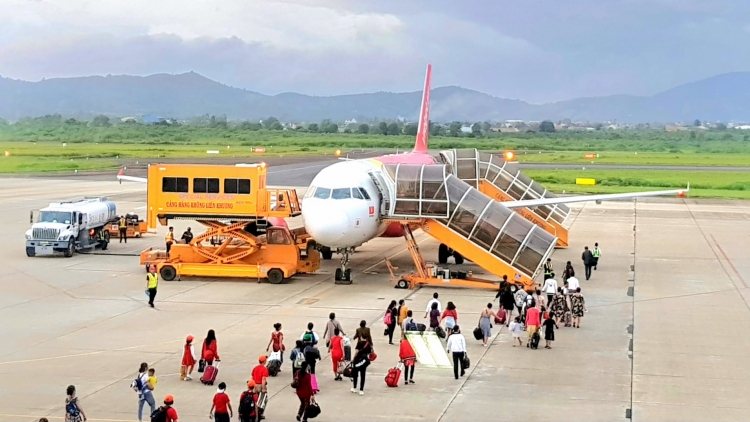 Càr Lâm Đồng lơh wơl mờ rề ơnàng ală gùng par ală lơgar