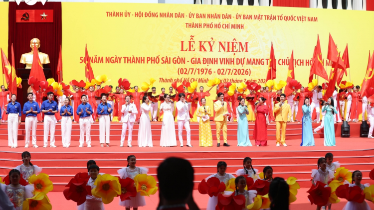 BAN RAYA HO CHI MINH TONG DUYET HAREI PAHADAR 50 THUN BAN RAYA MEK ANGAN WA HO
