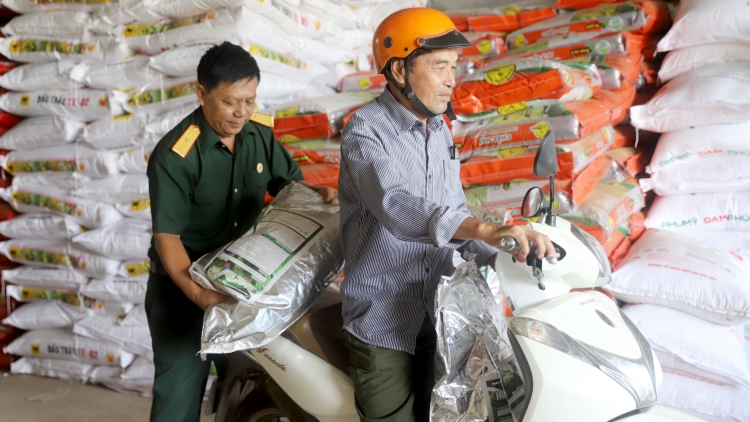 Tahen ơm nthoi nau ueh bah Wa Hồ tâm neh Krông Ana