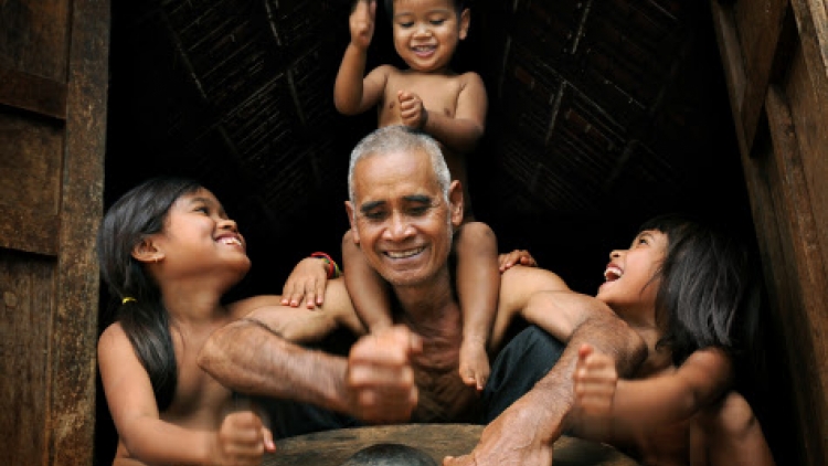 Ghi nhớ lời già làng căn dặn 