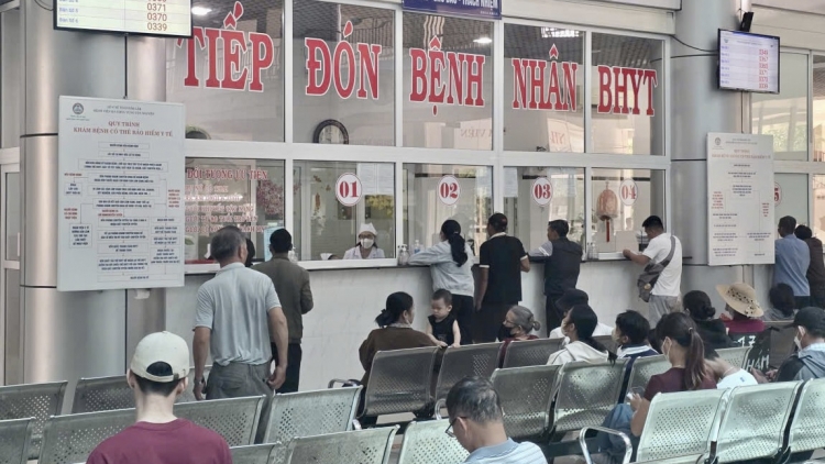 Càr Dăk Lăk ai 400 tơmàn đong kham pràn kơldang jat tơngai pơrgon ờ sa priă làng bol in