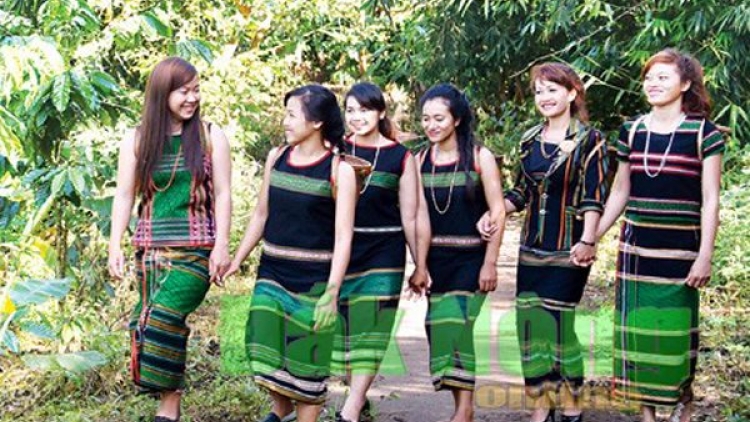 Hát đối đáp cảm ơn Đảng, Nhà nước 