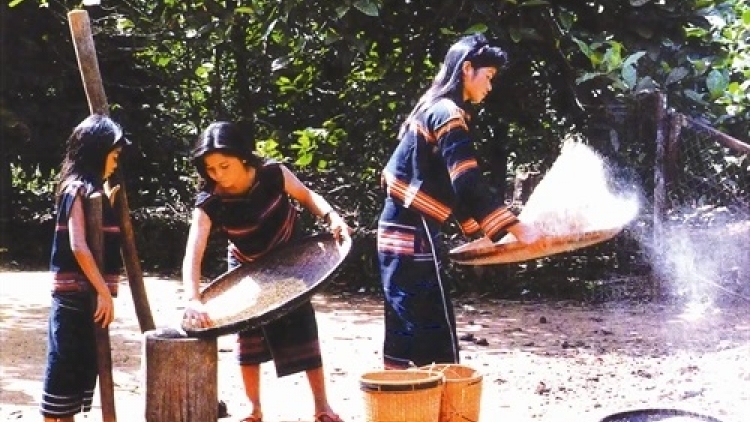 Kah dà kơl hề mè bèp dê