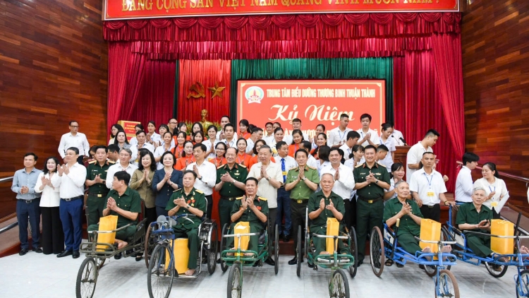 Khua gĭt gai Đảng, Khua Lăn čar Tô Lâm nao čuă leh anăn mđup brei mnơ̆ng kơ phung kahan êka êkeh ti Anôk bruă mdrao mgŭn kahan êkeh Thuận Thành 