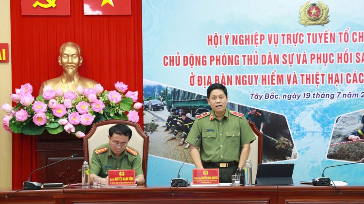 Bộ Công an chỉ đạo chủ động phòng thủ dân sự, khắc phục hậu quả mưa lũ tại Tây Bắc