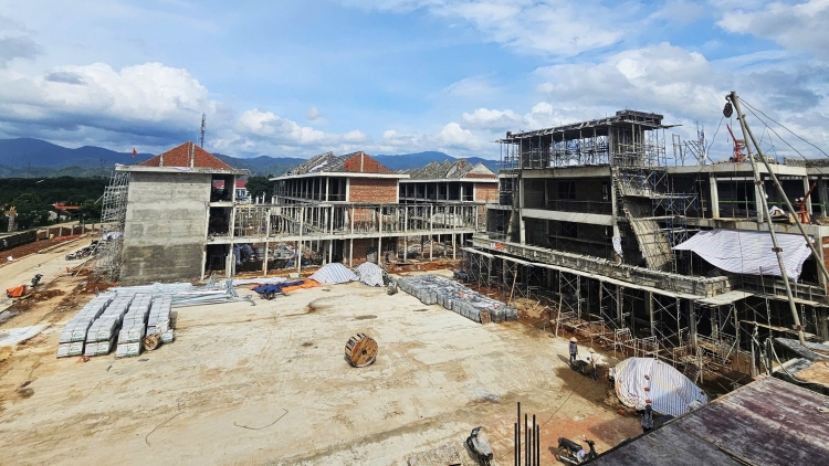 Quảng Ngãi gấp rút hoàn thiện trường học, sẵn sàng cho năm học mới