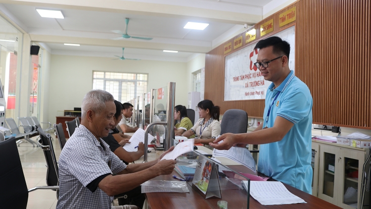 CAO BẰNG: NGÒI PỈ NOỌNG HĂN NGÁM SLIM SLE HẾT VIỂC ĐÂY