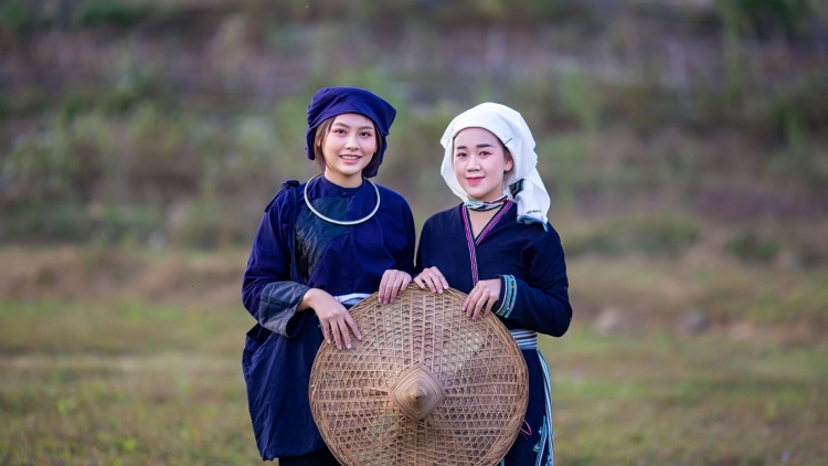 CHƯƠNG TRÌNH KHAY HENG TÀY - NÙNG (Thứ 6, vằn 14/8/2026)