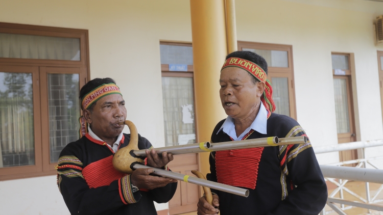 Pơ-eăng Đảng