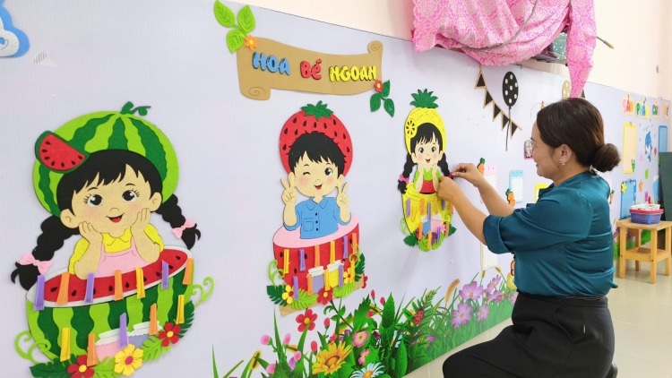 Niềm vui trước thềm năm học mới ở vùng dân tộc thiểu số tỉnh Lâm Đồng 