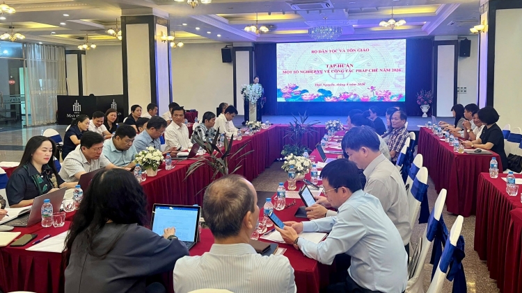 T’BHLÂNG PA DƯR Z’HAI HA CÁN BỘ PHÁP CHẾ BH’RỢ ACOON COH LÂNG TÔN GIÁO