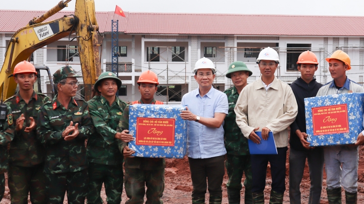 Càr Lâm Đồng jal mhar rơcang ai 2 hìu bơsram 2 kấp tiah nhàr lơgar mut lơh broă 