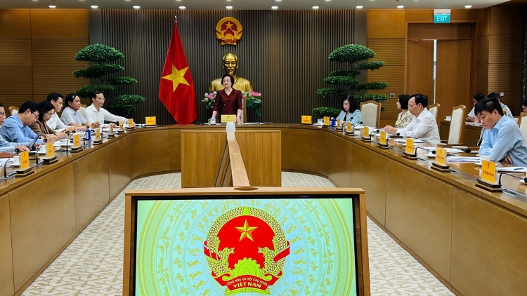 Klei bi kƀĭn ksiêm wĭt bruă kơ mnuih khua thŭn Việt Nam 