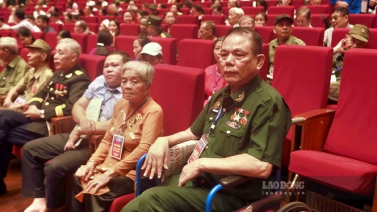 QUOC HOI GINUM BIAI KA BRUK PAGAM 4 DANAK DAK PAKAT NEGAR