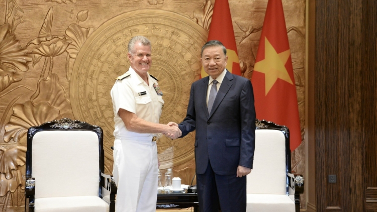 Khua git gai Ping gah, Khua mir sir ơi Tô Lâm tŭ jum Khua anom bruă git gai tơhan Thái Bình Dương dêh čar Mi 