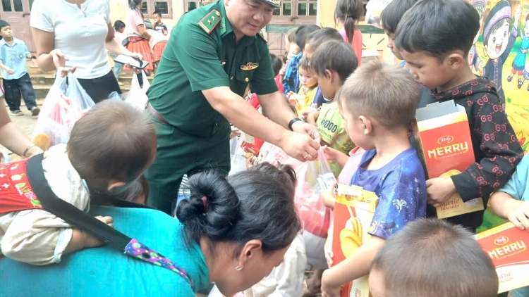 Biên cương Sơn La mùa trăng tròn