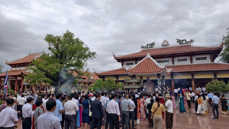 Gia Lai tơbâ 234 hơnăm hâi hlâ dêi Pơtáu Quang Trung – Nguyễn Huệ