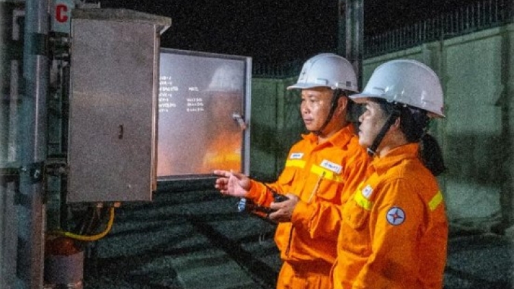 Ngon tô thứ 4 mự 16.9.2026 – Công ty Điện lực Sơn La tống páo hẳư côn dần xủ điện tiêng àn